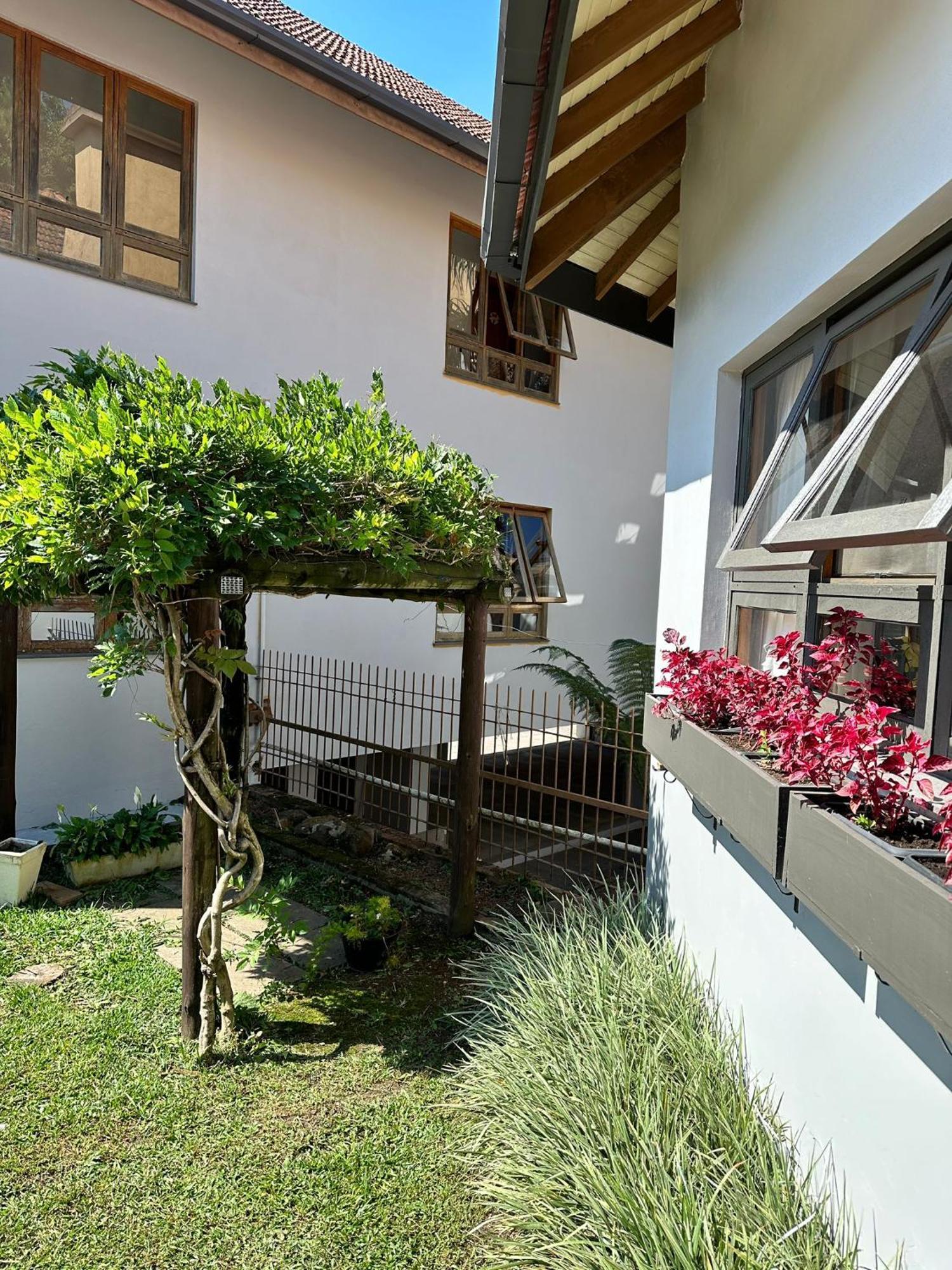 Pousada Villa Verde Canela Luaran gambar